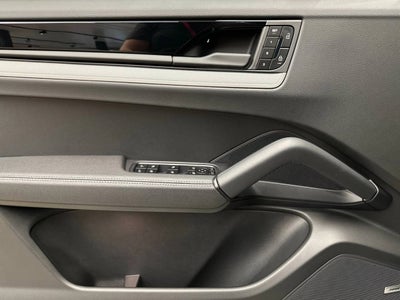 2025 Porsche Cayenne Cayenne Coupe