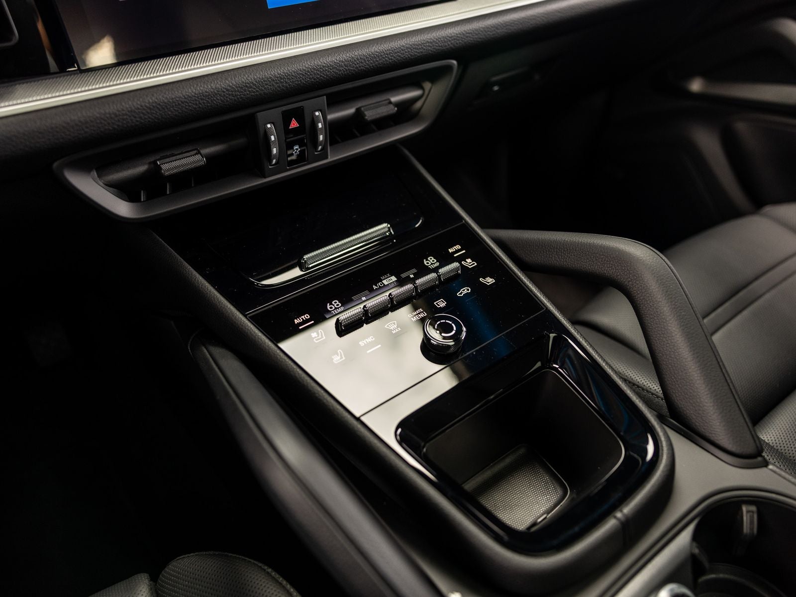 2025 Porsche Cayenne Coupe