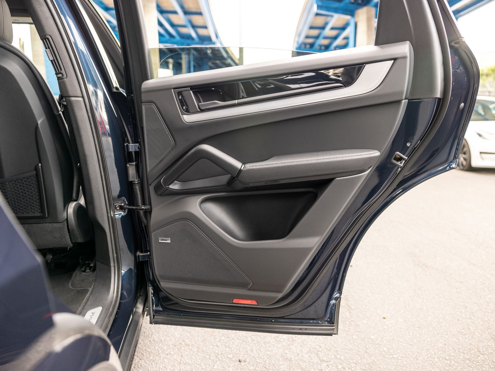 2025 Porsche Cayenne Coupe