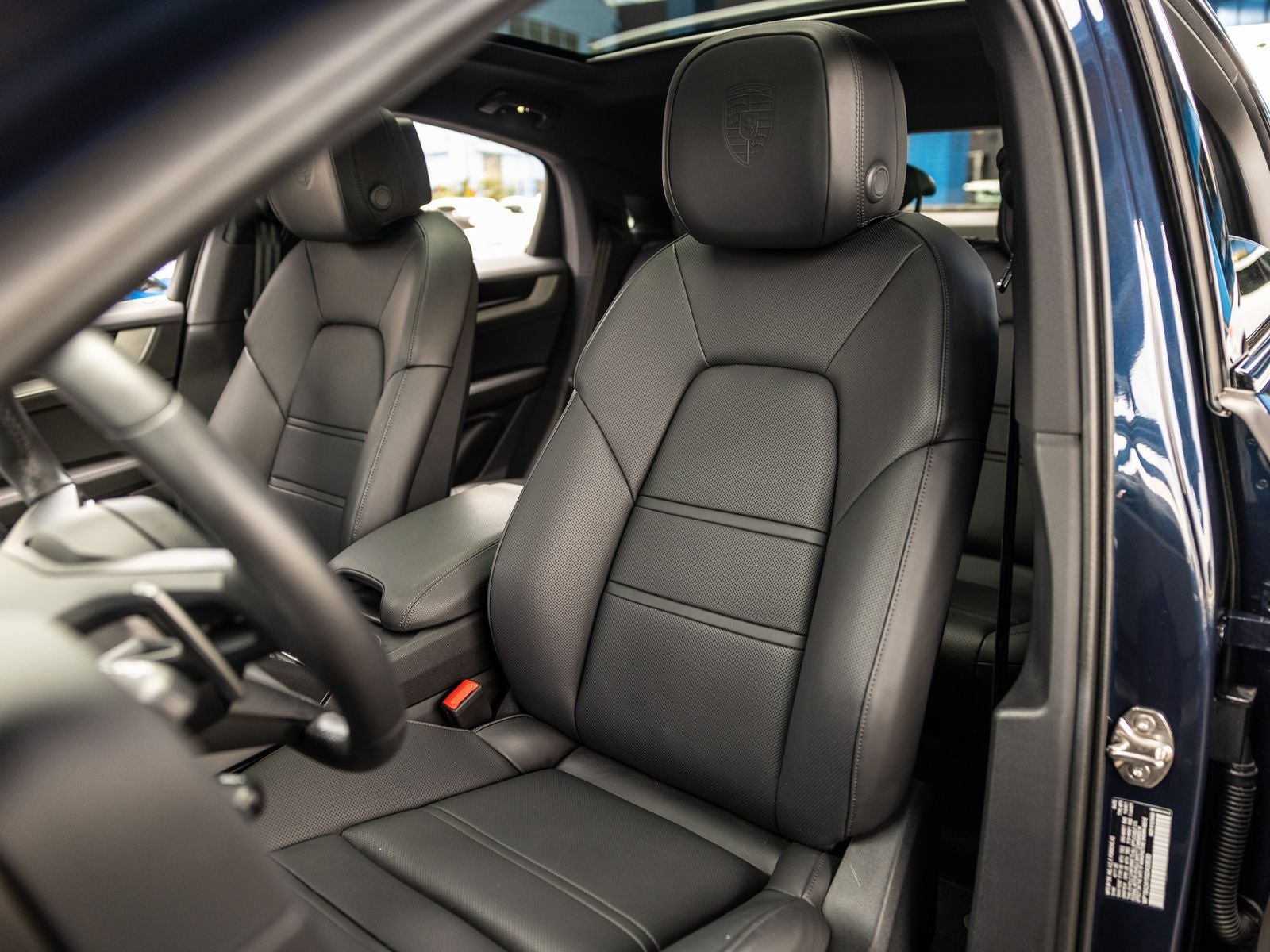 2025 Porsche Cayenne Coupe