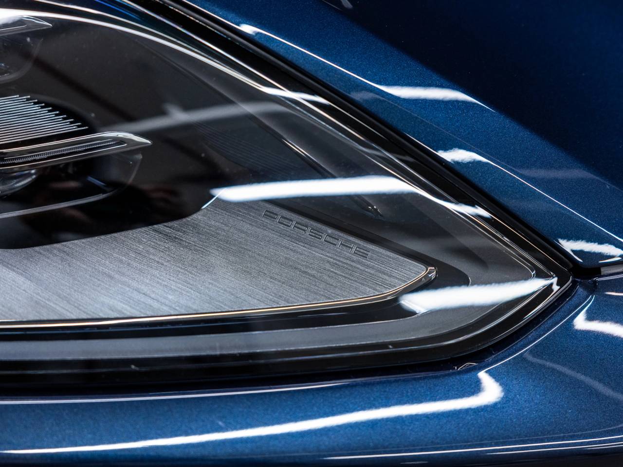 2025 Porsche Cayenne Coupe