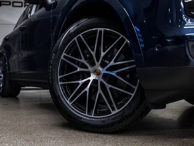 2025 Porsche Cayenne Coupe