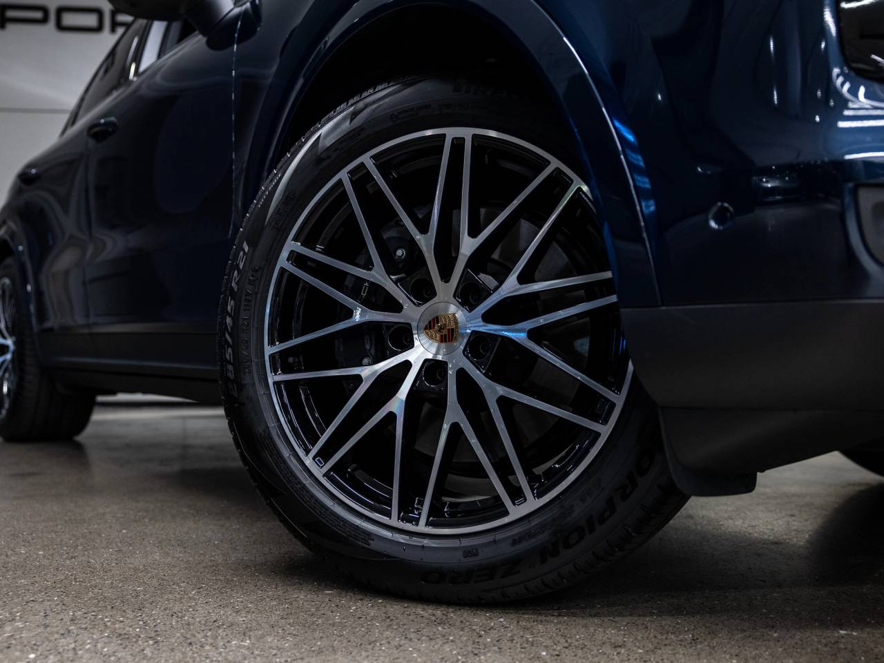 2025 Porsche Cayenne Coupe