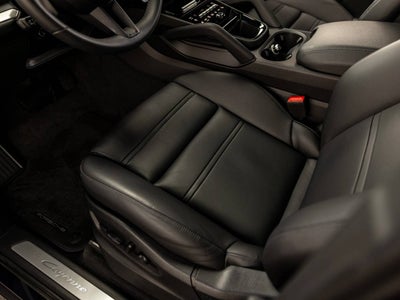 2025 Porsche Cayenne Coupe