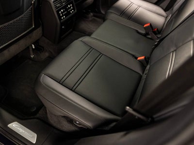 2025 Porsche Cayenne Coupe