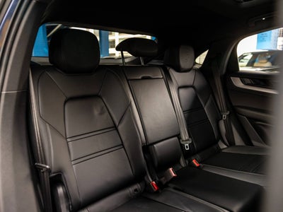 2025 Porsche Cayenne Coupe