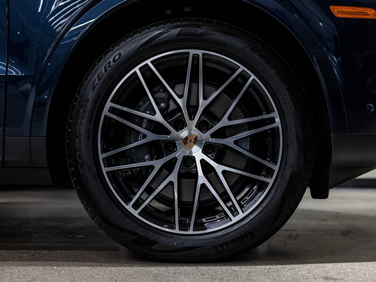 2025 Porsche Cayenne Coupe