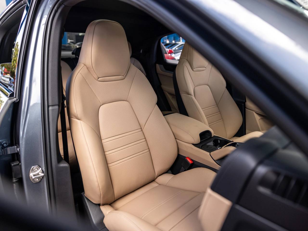 2026 Porsche Cayenne Cayenne Coupe