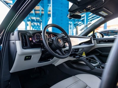 2025 Porsche Cayenne Cayenne Coupe