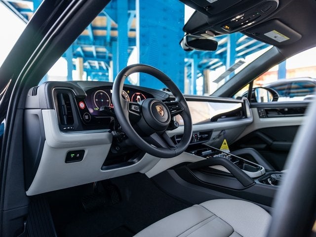 2025 Porsche Cayenne Cayenne Coupe