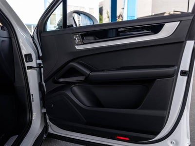 2026 Porsche Cayenne Cayenne Coupe