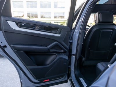 2026 Porsche Cayenne Coupe