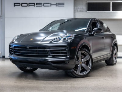 2023 Porsche Cayenne Coupe Platinum Edition