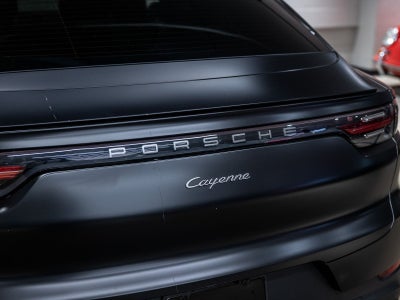 2023 Porsche Cayenne Coupe Platinum Edition