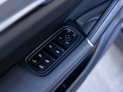 2023 Porsche Cayenne Coupe Platinum Edition
