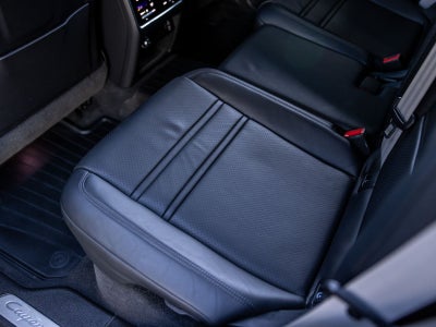 2023 Porsche Cayenne Coupe Platinum Edition