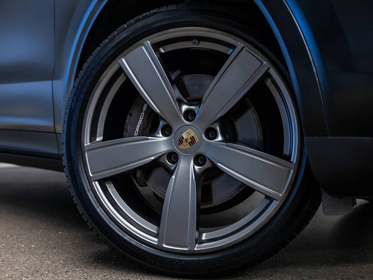 2023 Porsche Cayenne Cayenne Coupe Platinum Edition