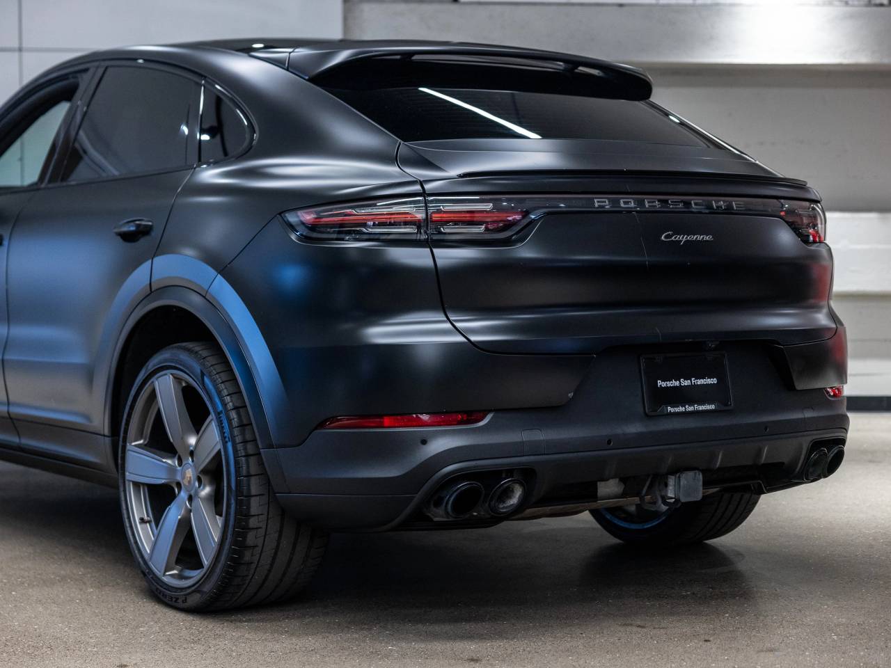 2023 Porsche Cayenne Cayenne Coupe Platinum Edition