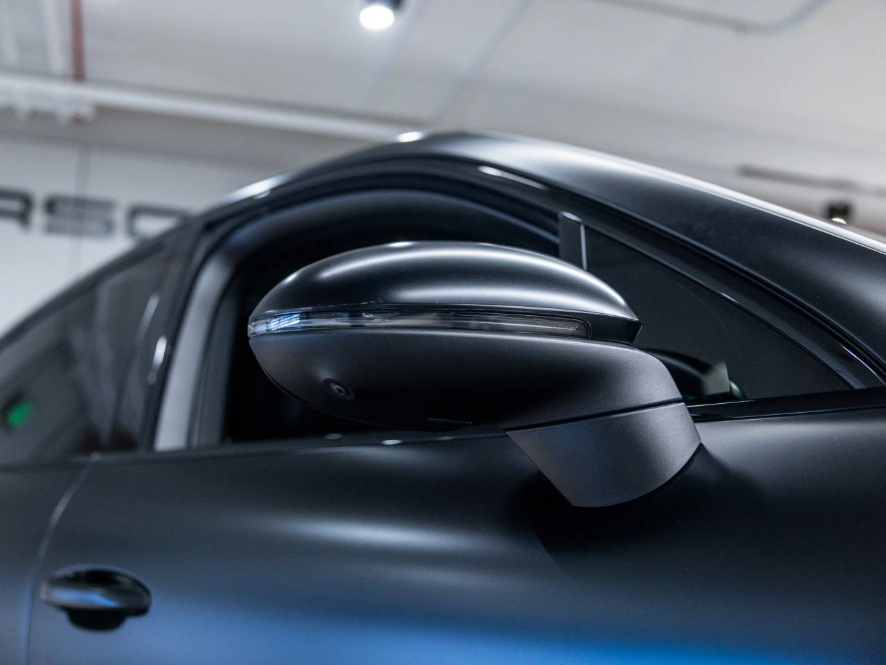 2023 Porsche Cayenne Cayenne Coupe Platinum Edition