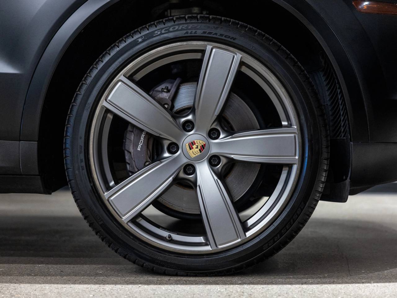2023 Porsche Cayenne Cayenne Coupe Platinum Edition