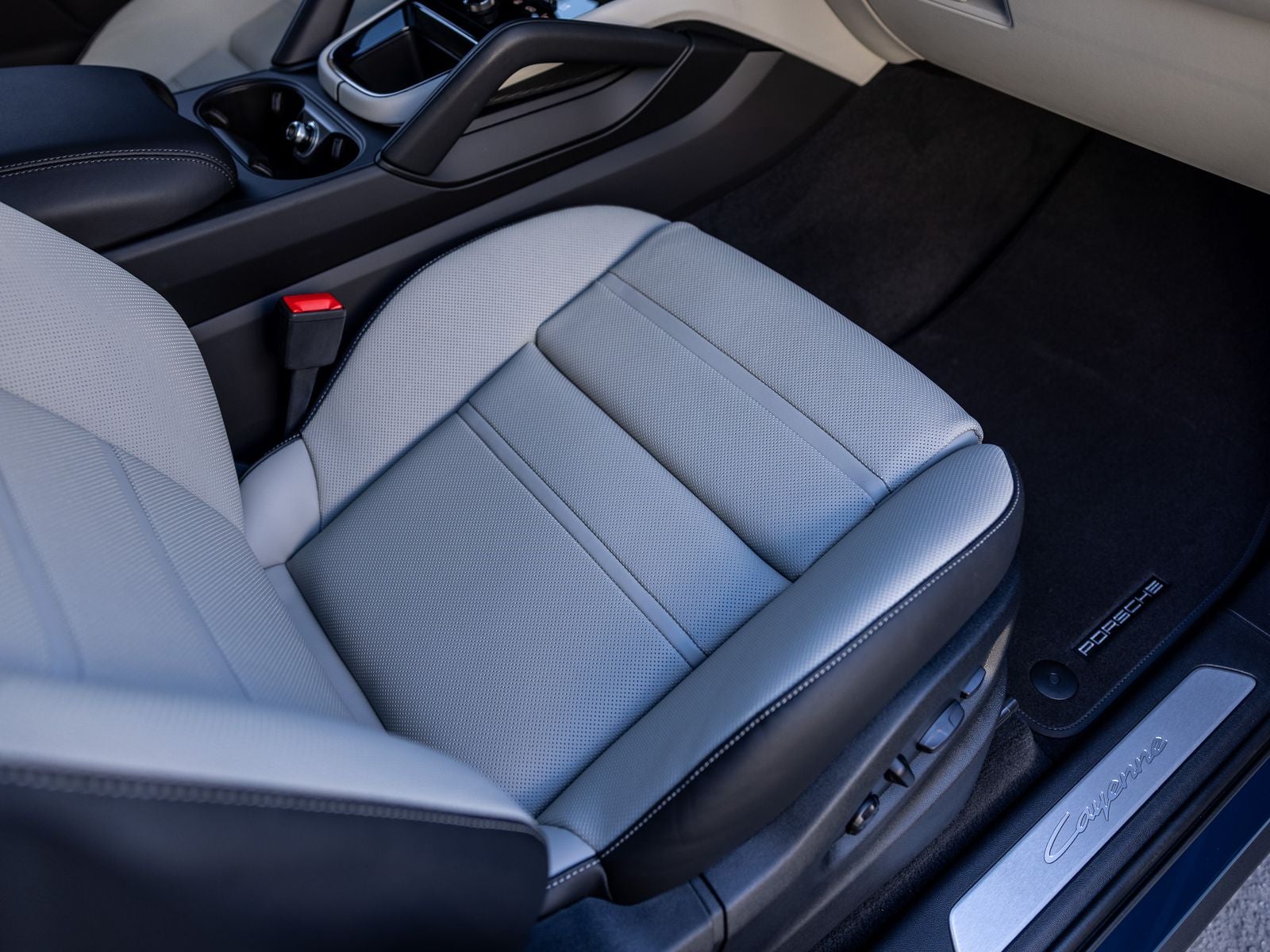 2025 Porsche Cayenne Cayenne Coupe