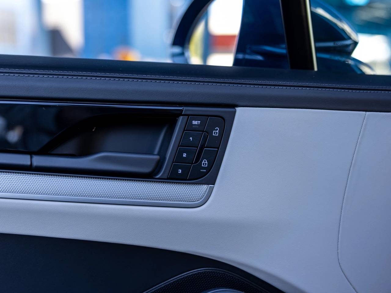 2025 Porsche Cayenne Cayenne Coupe