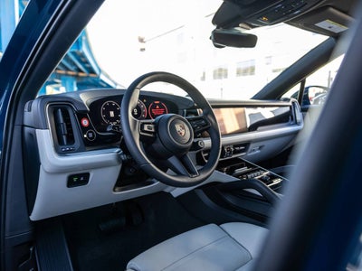 2025 Porsche Cayenne Cayenne Coupe