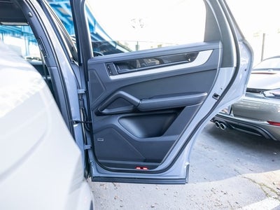 2026 Porsche Cayenne Cayenne Coupe