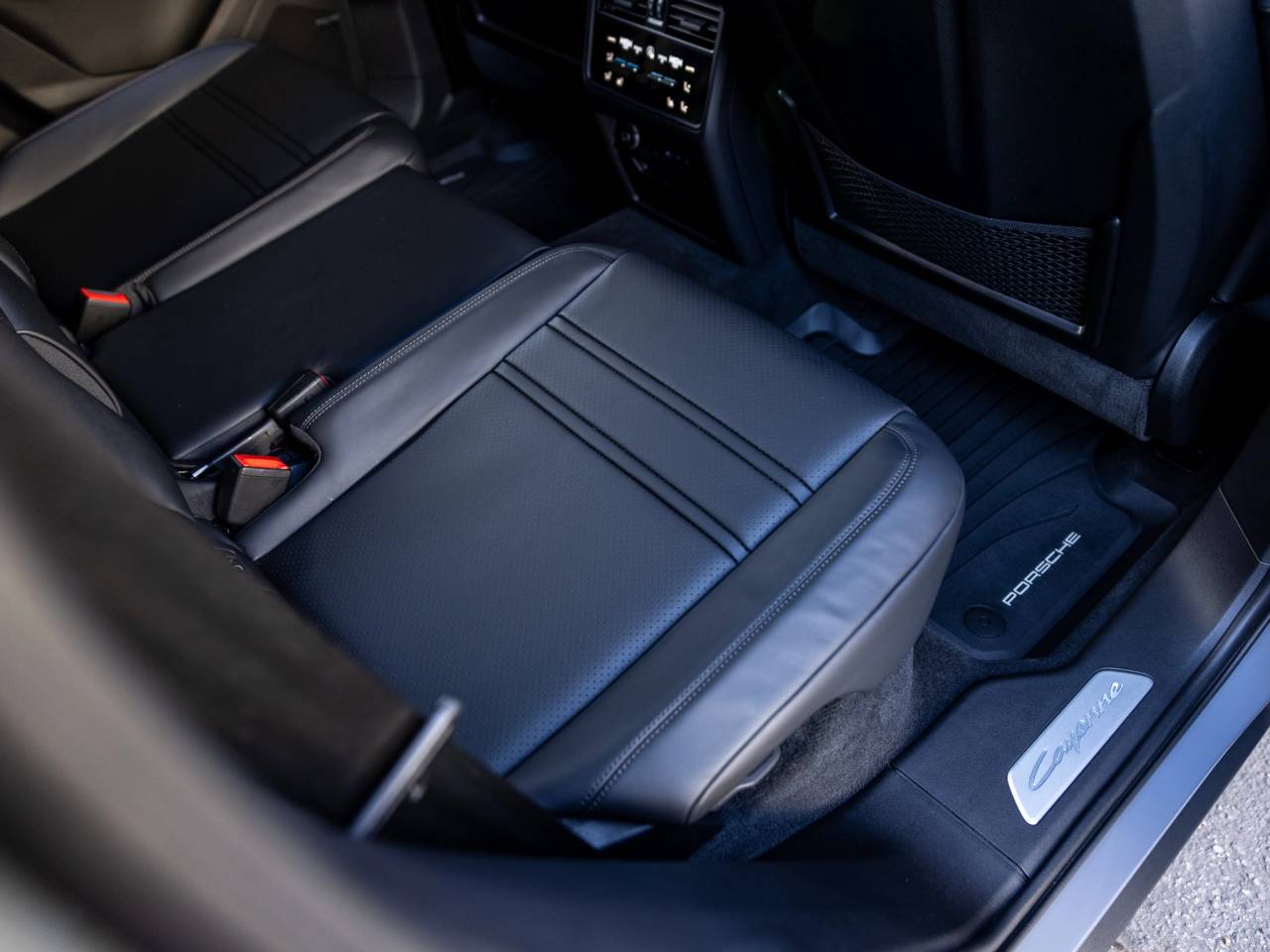 2026 Porsche Cayenne Cayenne Coupe