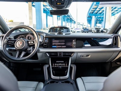 2025 Porsche Cayenne Cayenne Coupe