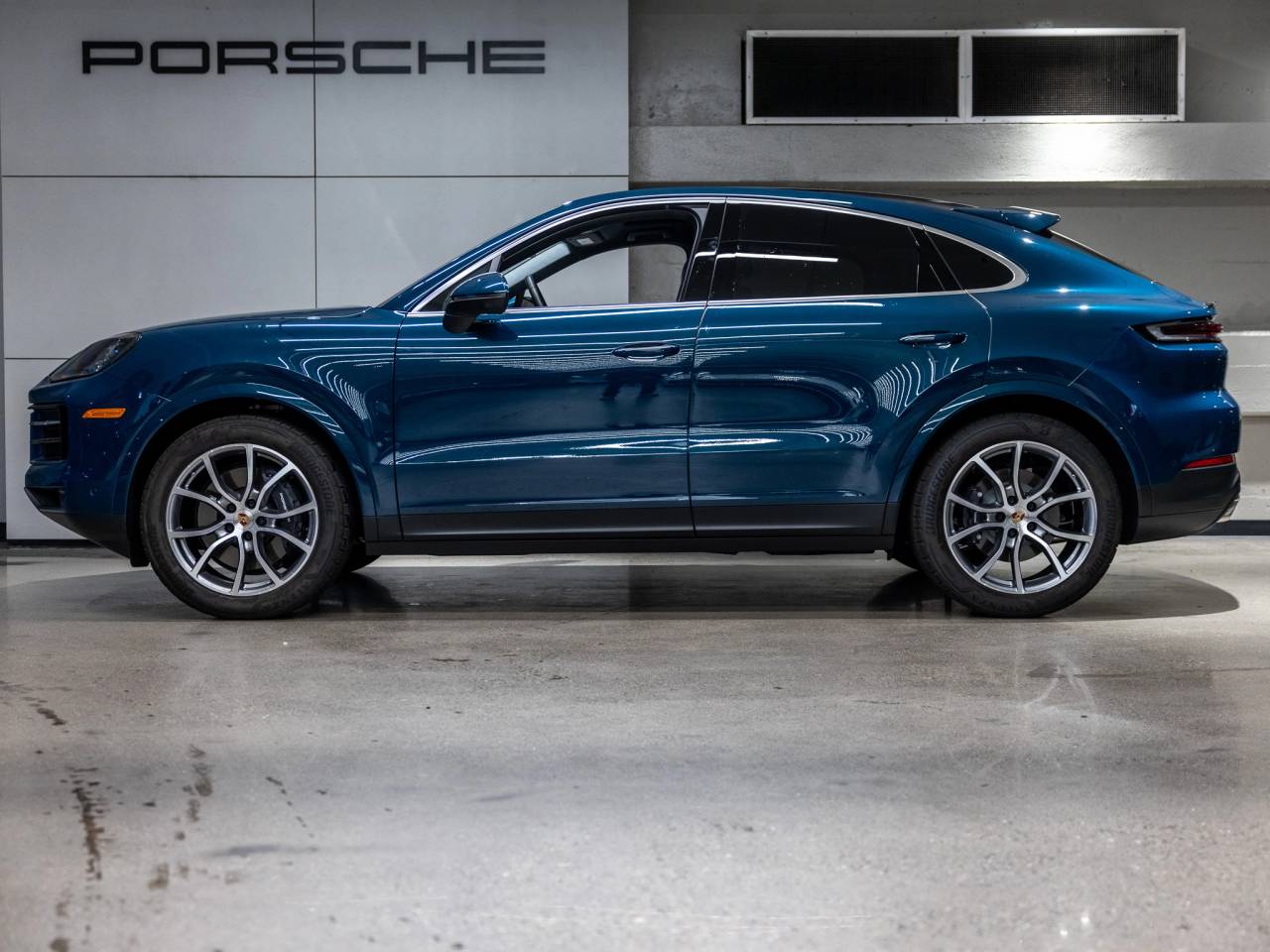 2025 Porsche Cayenne Cayenne Coupe