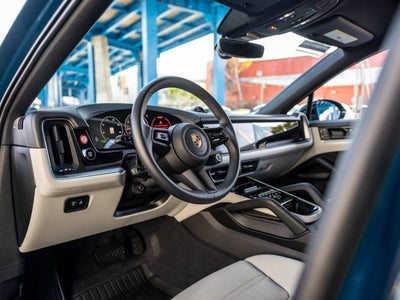 2025 Porsche Cayenne Cayenne Coupe