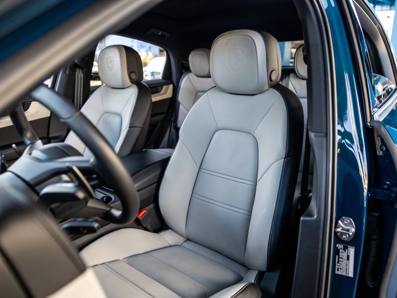 2025 Porsche Cayenne Cayenne Coupe