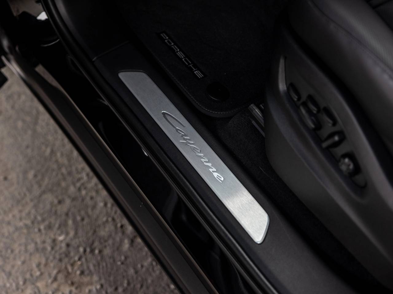 2026 Porsche Cayenne Coupe
