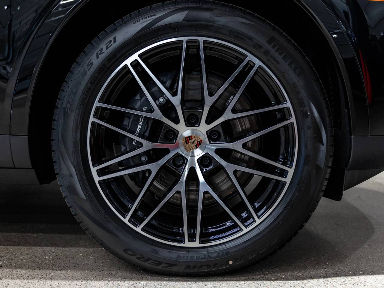 2026 Porsche Cayenne Coupe
