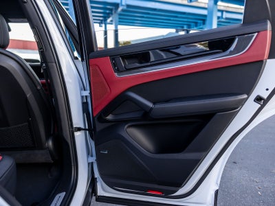 2026 Porsche Cayenne Cayenne Coupe