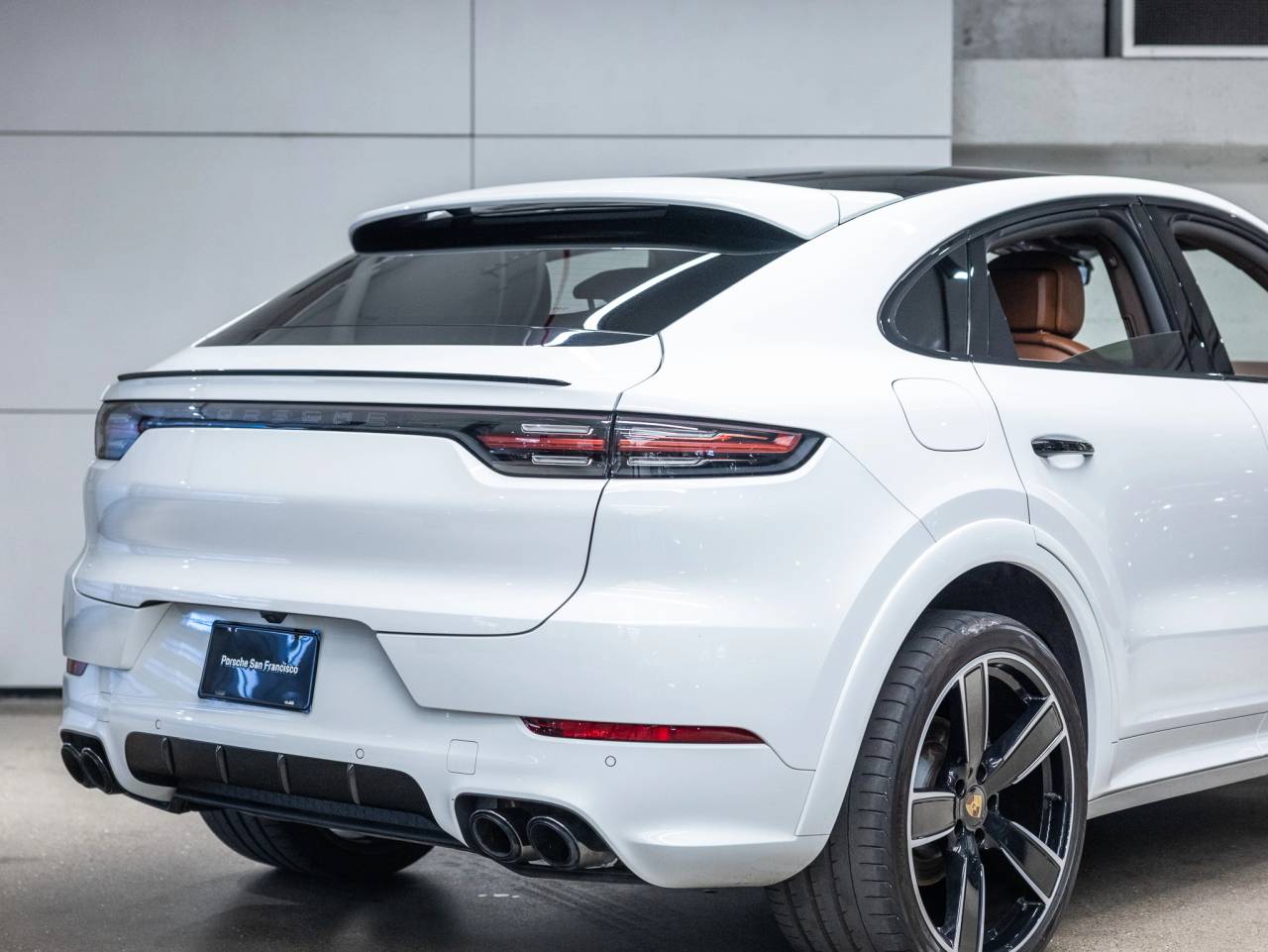 2023 Porsche Cayenne Cayenne Coupe Platinum Edition