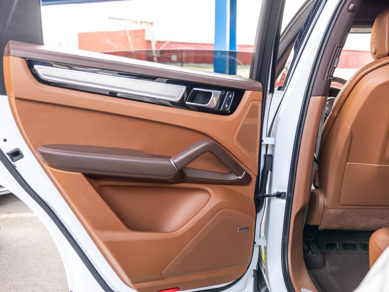 2023 Porsche Cayenne Cayenne Coupe Platinum Edition