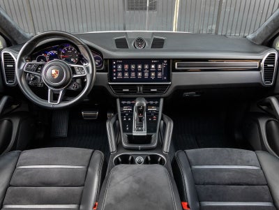 2023 Porsche Cayenne Coupe GTS