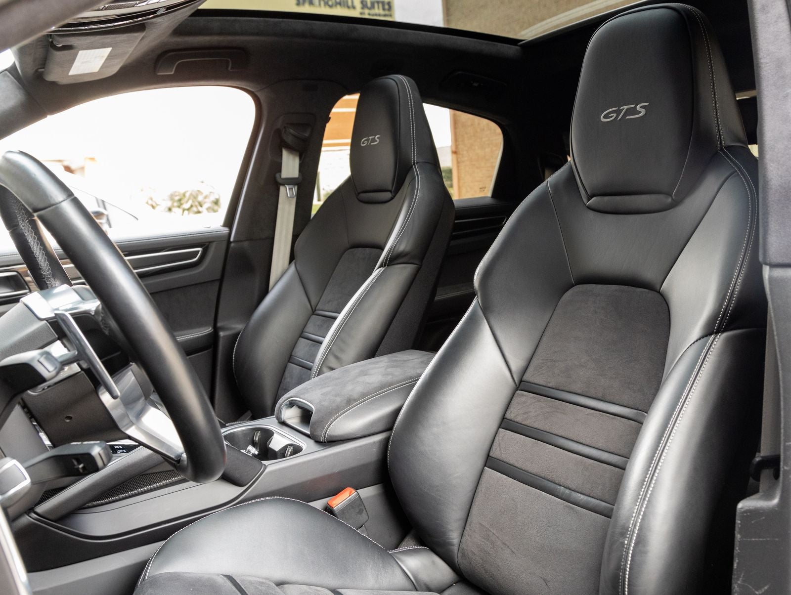 2023 Porsche Cayenne Coupe GTS