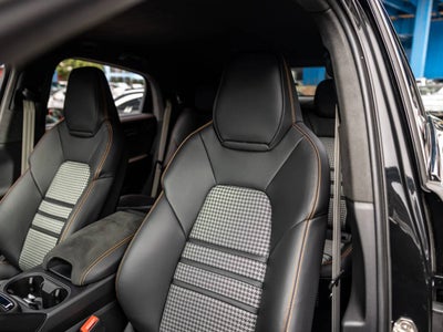 2025 Porsche Cayenne Cayenne GTS Coupe