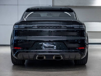 2025 Porsche Cayenne Cayenne GTS Coupe