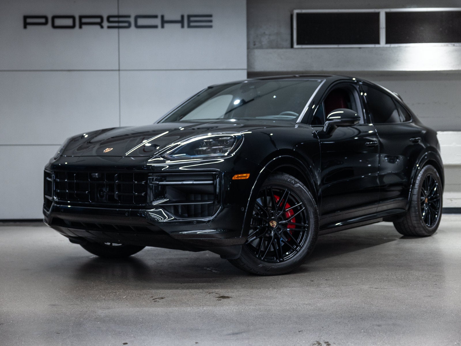 2025 Porsche Cayenne Cayenne GTS Coupe
