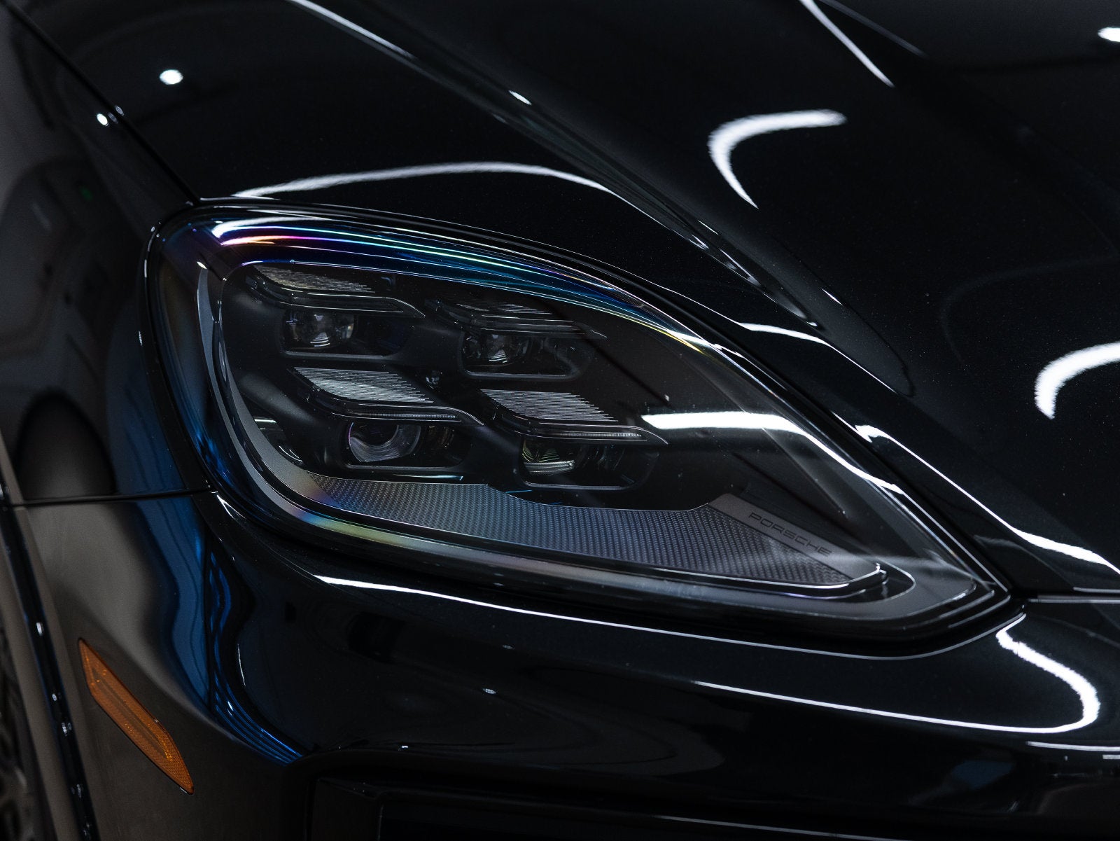 2025 Porsche Cayenne Cayenne GTS Coupe