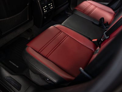 2025 Porsche Cayenne Cayenne GTS Coupe