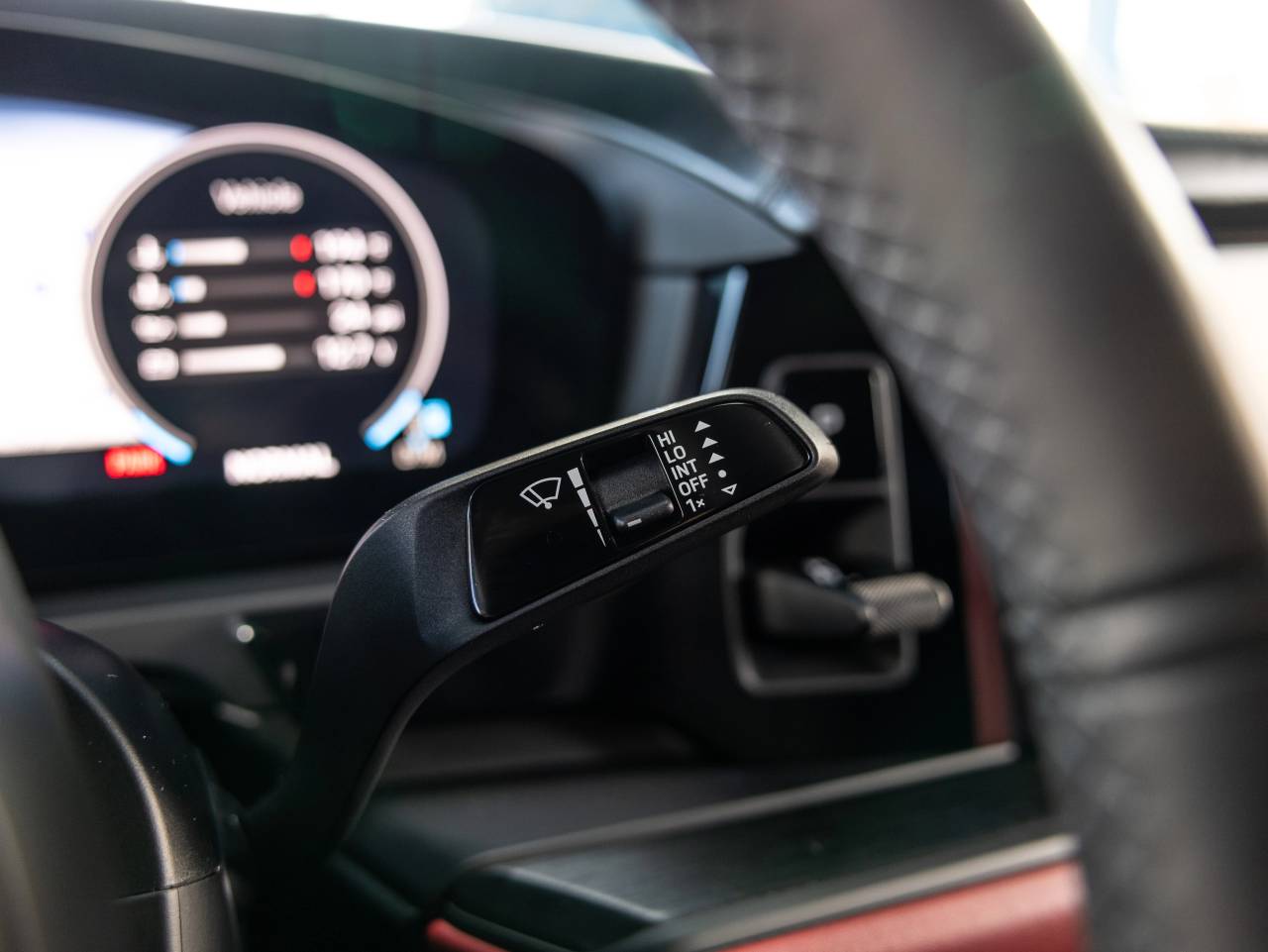 2025 Porsche Cayenne Cayenne GTS Coupe
