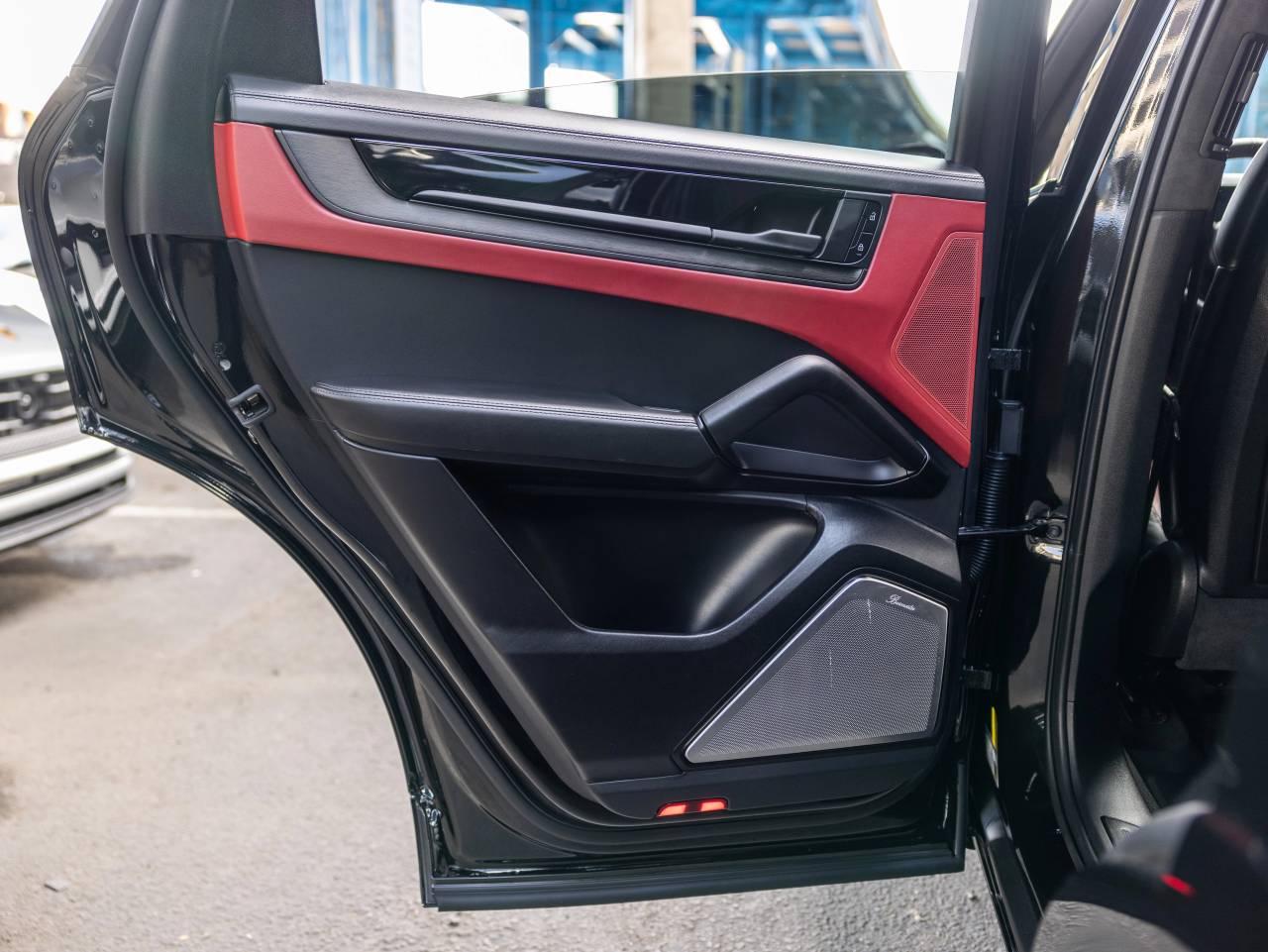 2025 Porsche Cayenne Cayenne GTS Coupe