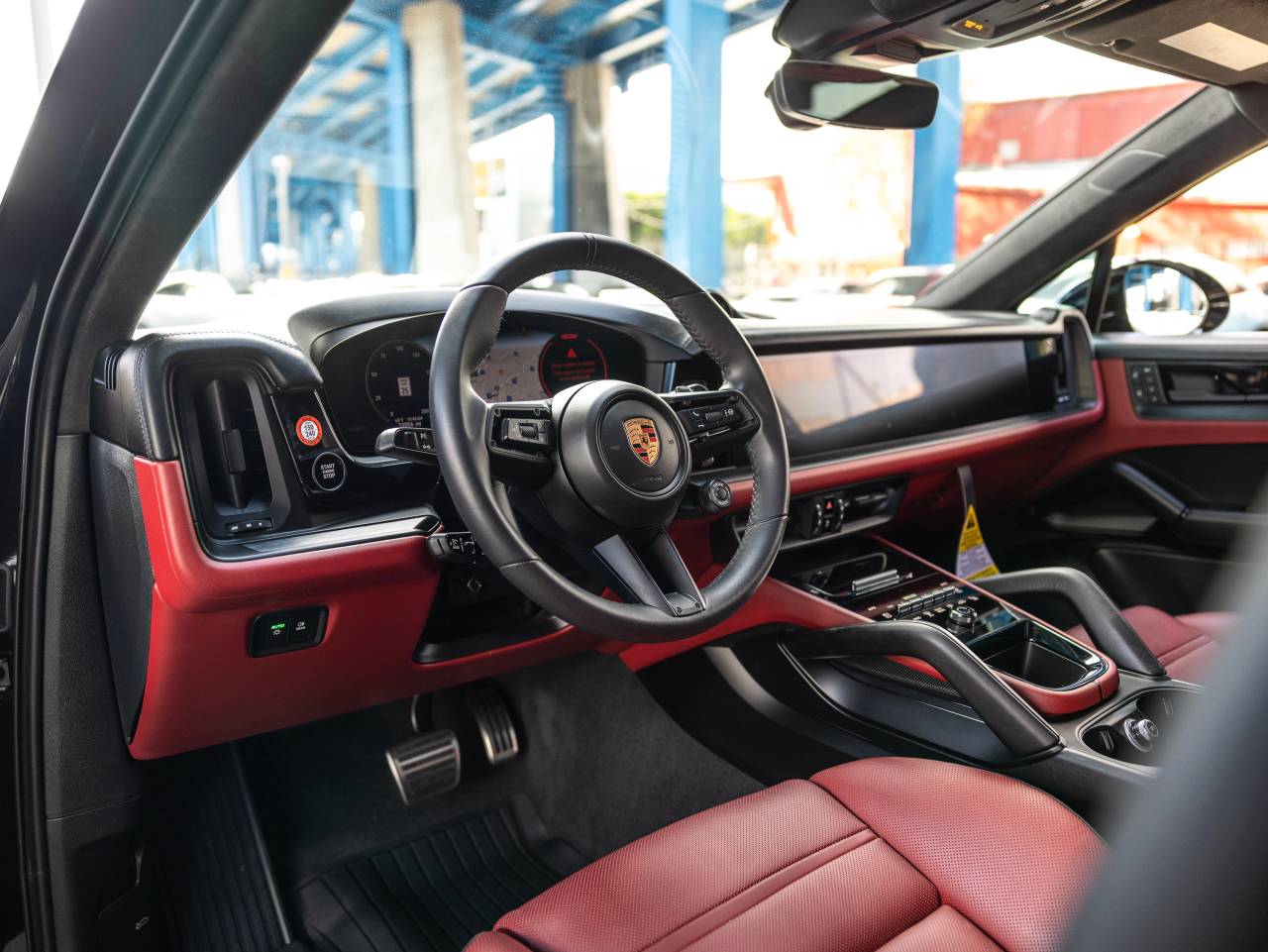 2025 Porsche Cayenne Cayenne GTS Coupe