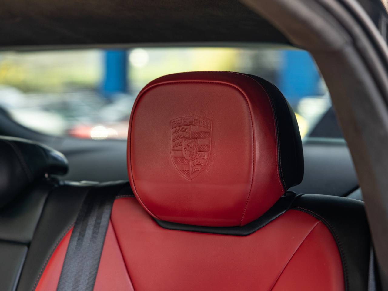 2025 Porsche Cayenne Cayenne GTS Coupe