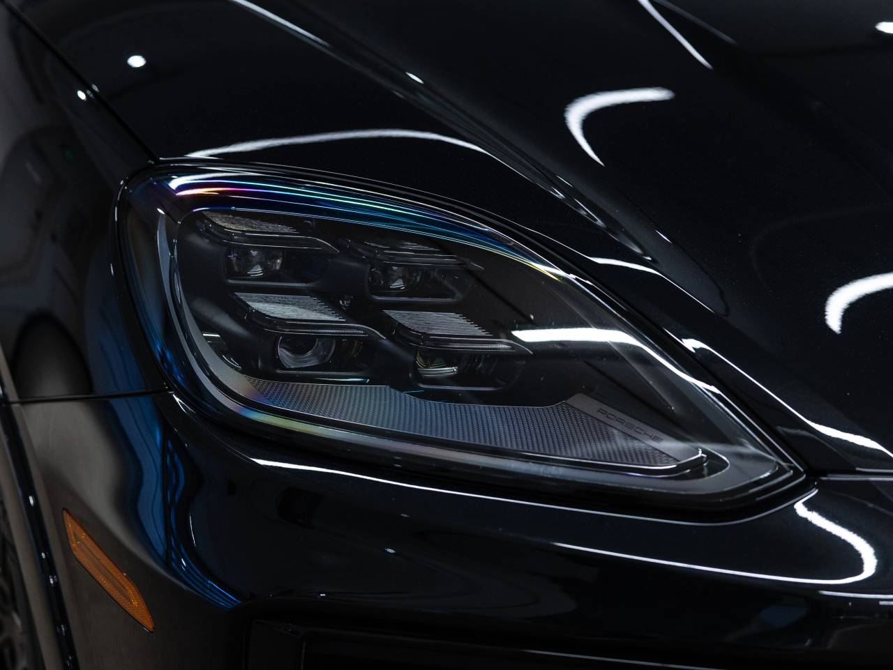 2025 Porsche Cayenne Cayenne GTS Coupe
